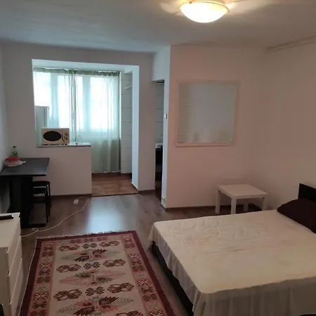 Apartment Titan